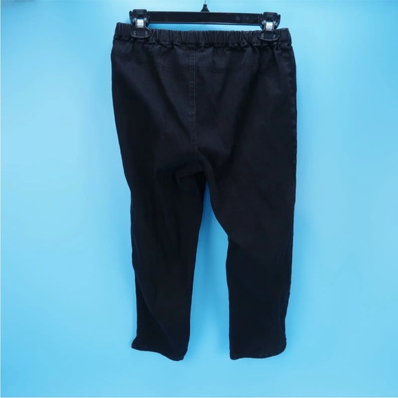 DG2 Diane Gilman Elastic Waist Black Denim Cropped Pants Petite Size PM - Picture 2 of 3